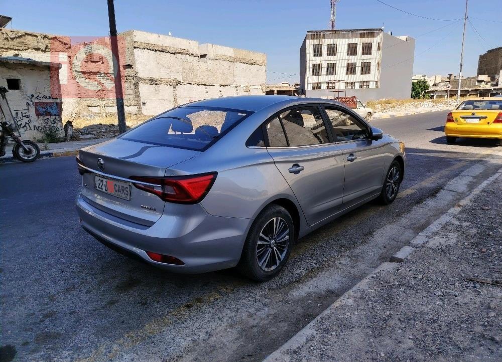 MG 5